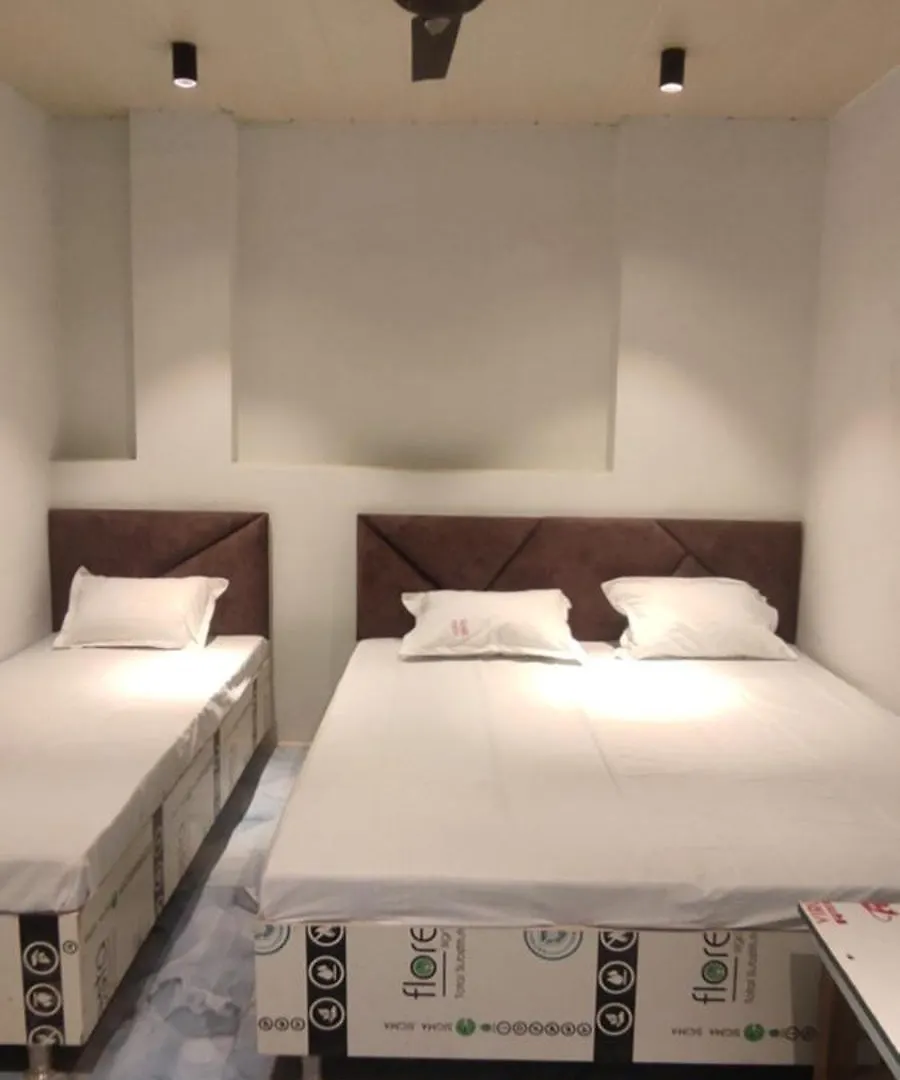 Shiv Kashi Guesthouse Varanasi Guest house